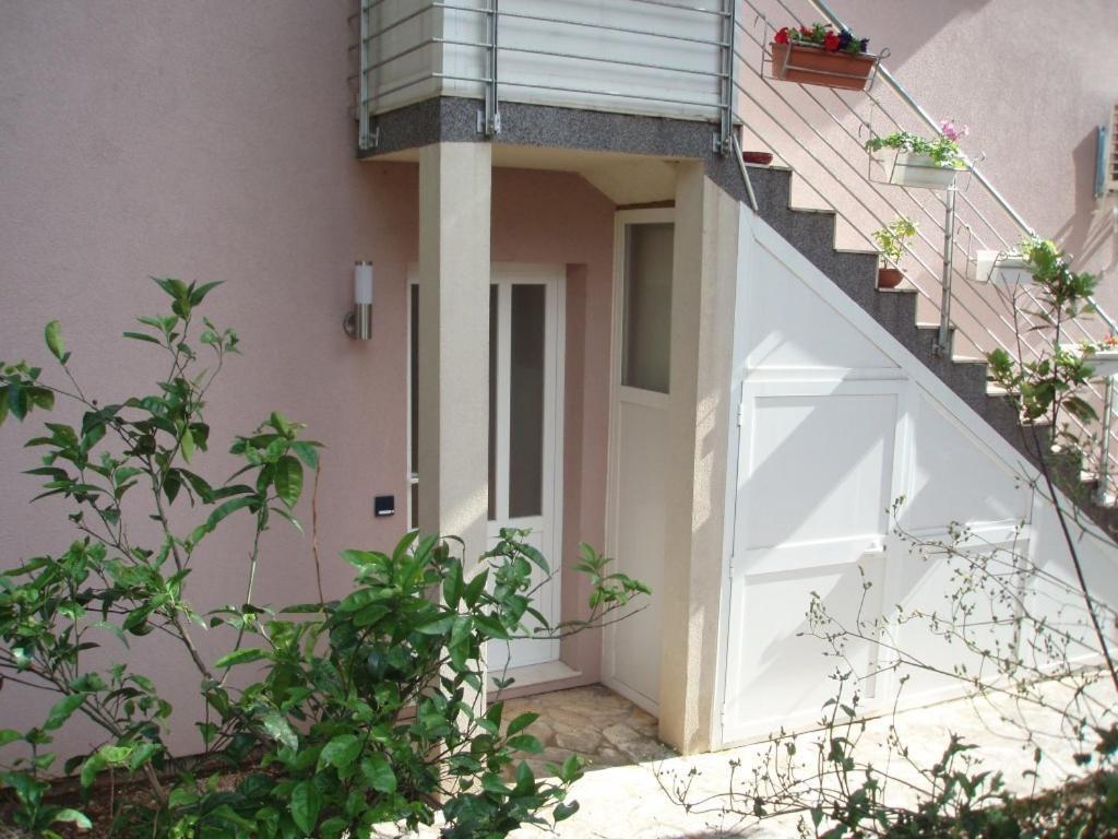 Apartment Sara أوروبيتش الغرفة الصورة